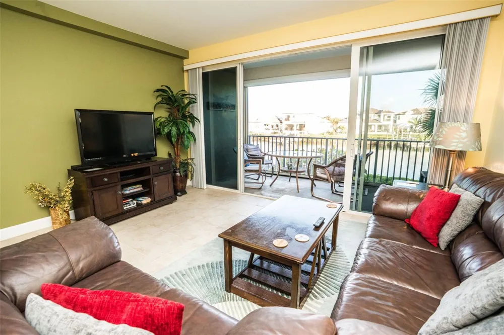 515 BAHIA BEACH BOULEVARD Ruskin, FL 33570