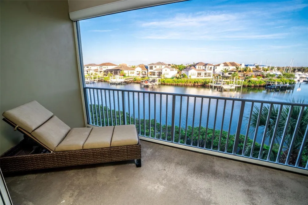 515 BAHIA BEACH BOULEVARD Ruskin, FL 33570