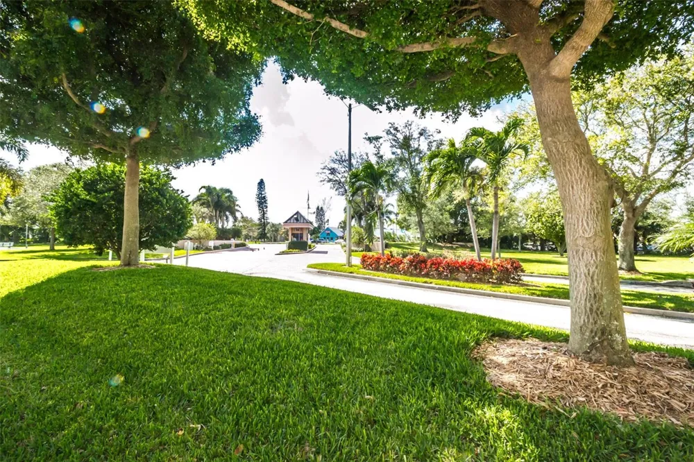 9495 BLIND PASS ROAD #205 St Pete Beach, FL 33706