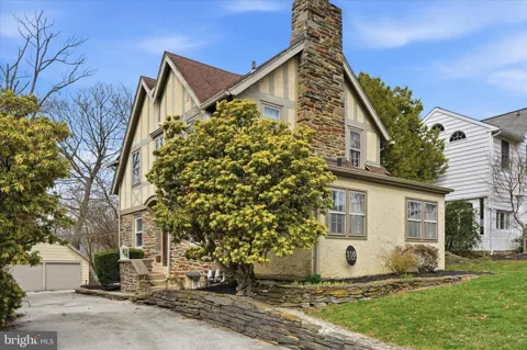 310 OLD FOREST ROAD