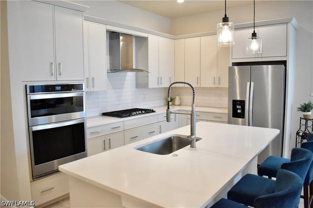 Cayman Drive Naples, FL 34114