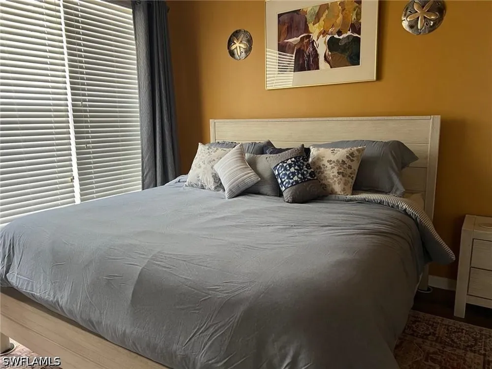 Tiffany Lane #1408 Naples, FL 34105