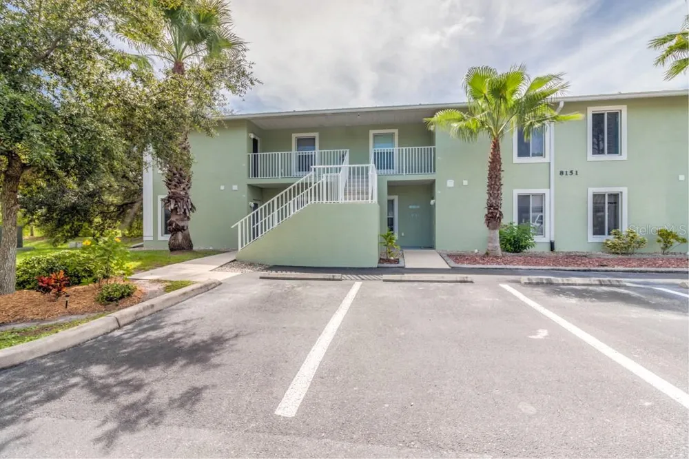 8151 MEMORY LANE #118 Rotonda West, FL 33947