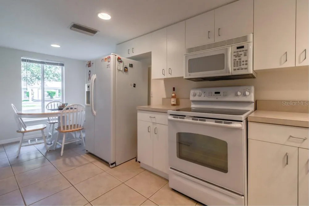 8151 MEMORY LANE #118 Rotonda West, FL 33947