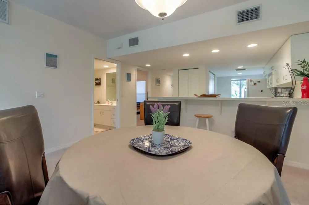 8151 MEMORY LANE #118 Rotonda West, FL 33947