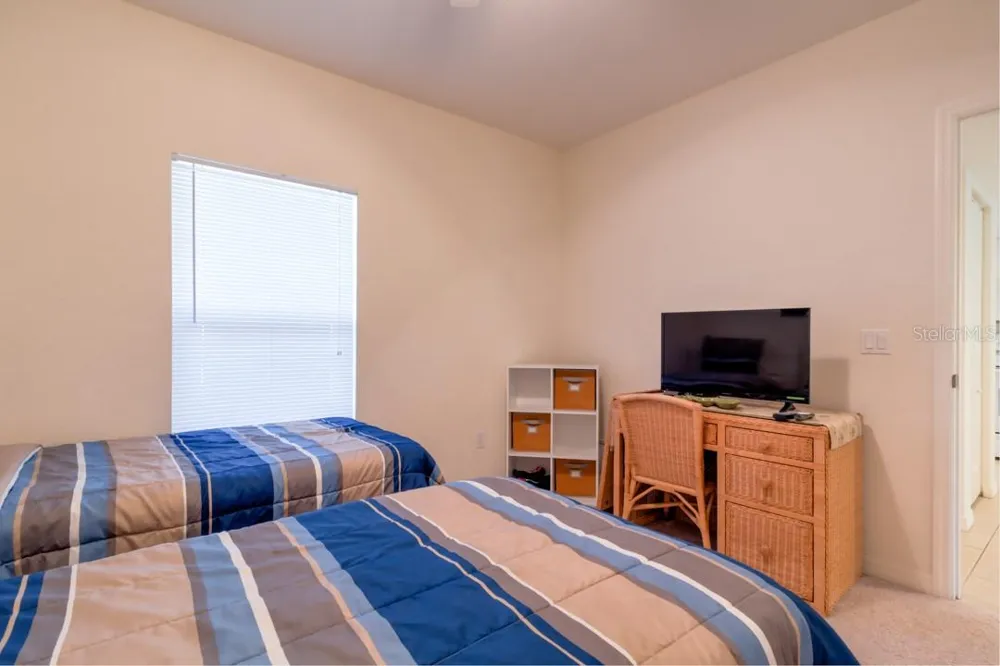 8151 MEMORY LANE #118 Rotonda West, FL 33947