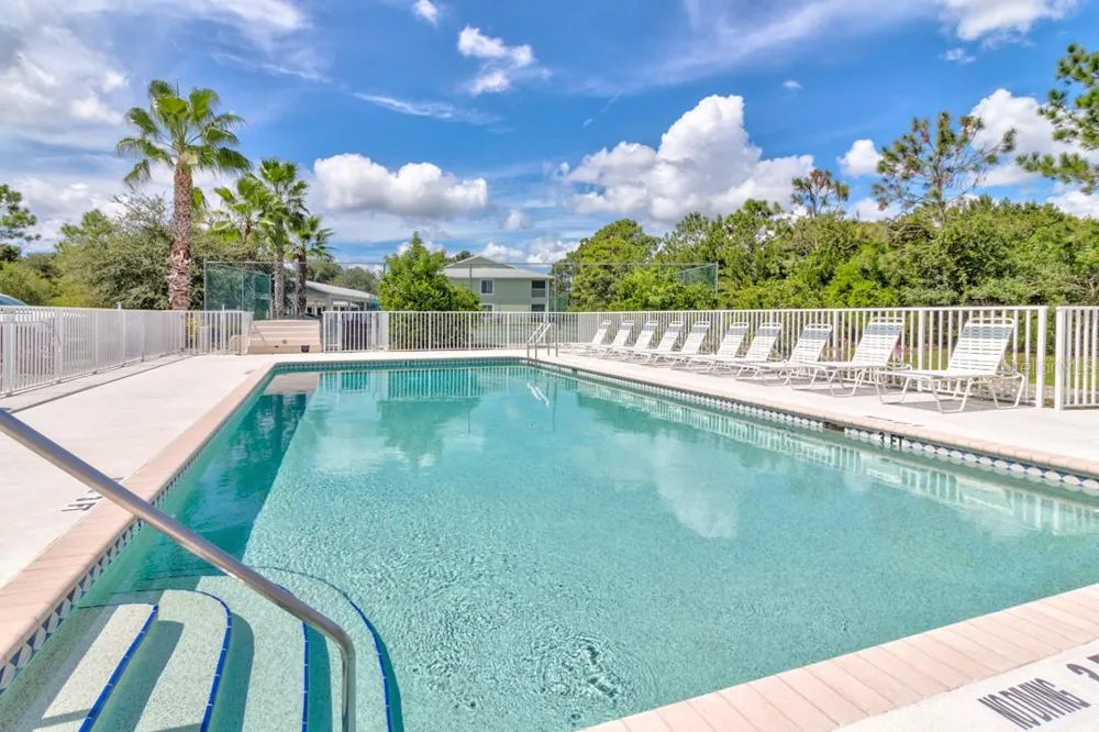 8151 MEMORY LANE #118 Rotonda West, FL 33947