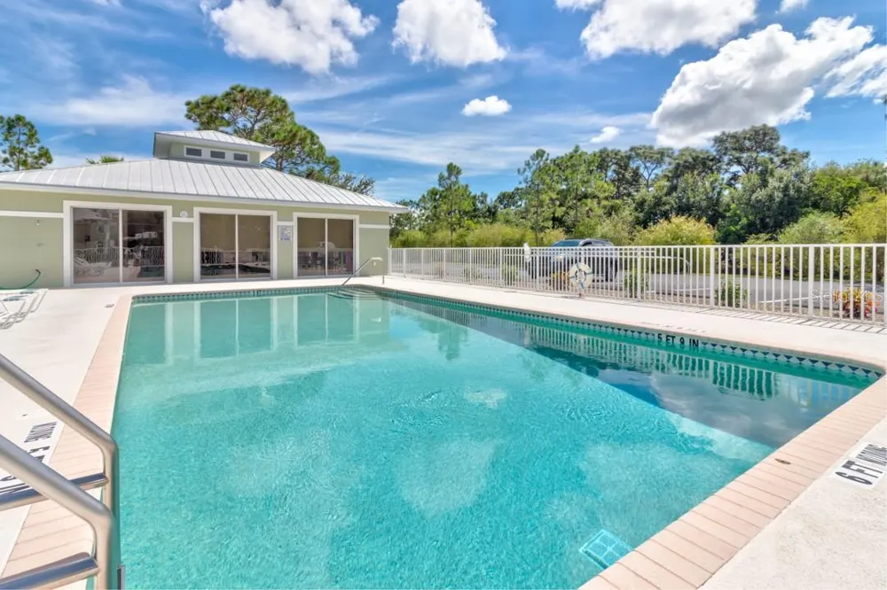 8151 MEMORY LANE #118 Rotonda West, FL 33947