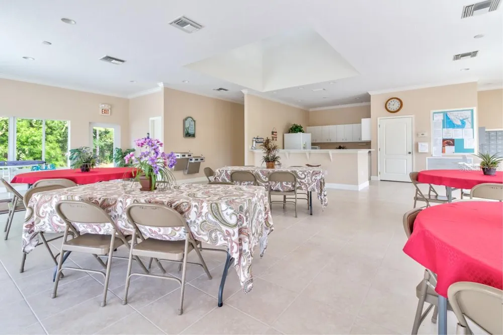 8151 MEMORY LANE #118 Rotonda West, FL 33947