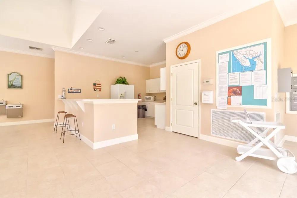 8151 MEMORY LANE #118 Rotonda West, FL 33947