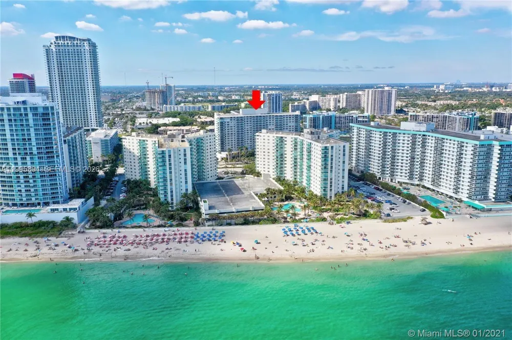 3800 S Ocean Dr #902 Hollywood, FL 33019