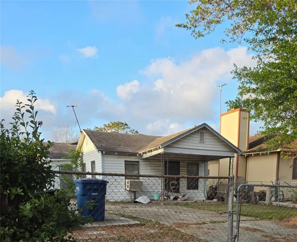 1210 Lolita Street Corpus Christi, TX 78416