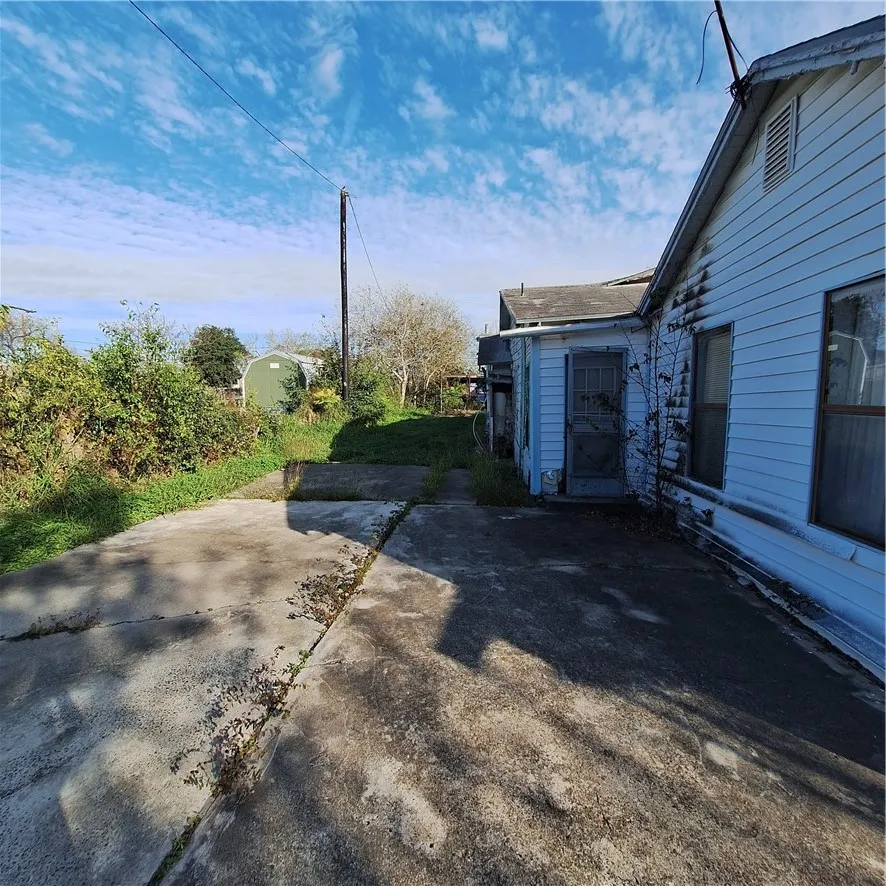 1210 Lolita Street Corpus Christi, TX 78416