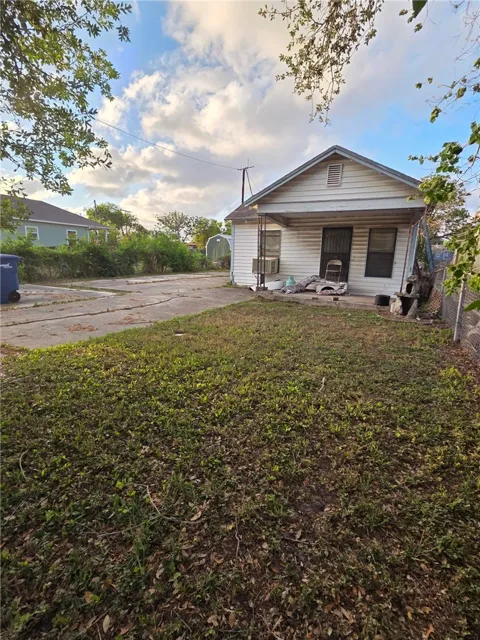 1210 Lolita Street