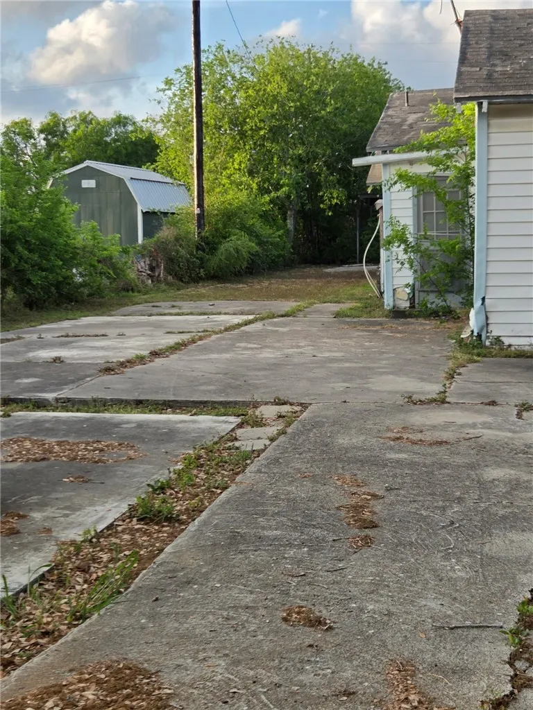 1210 Lolita Street Corpus Christi, TX 78416