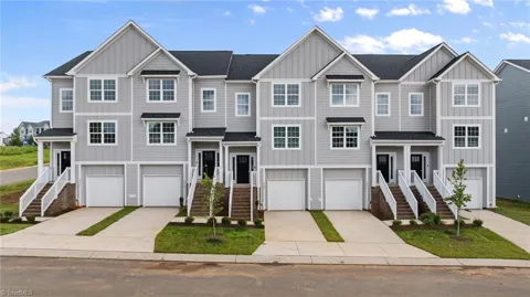 1729 University Drive #D1