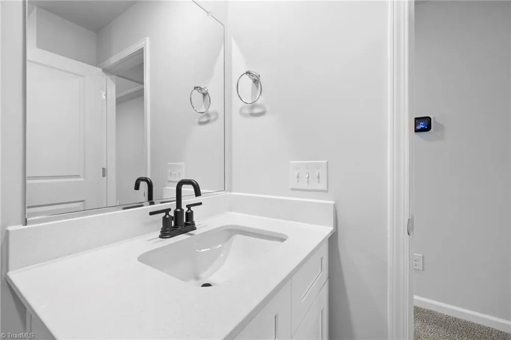 1729 University Drive #D1 Burlington, NC 27215