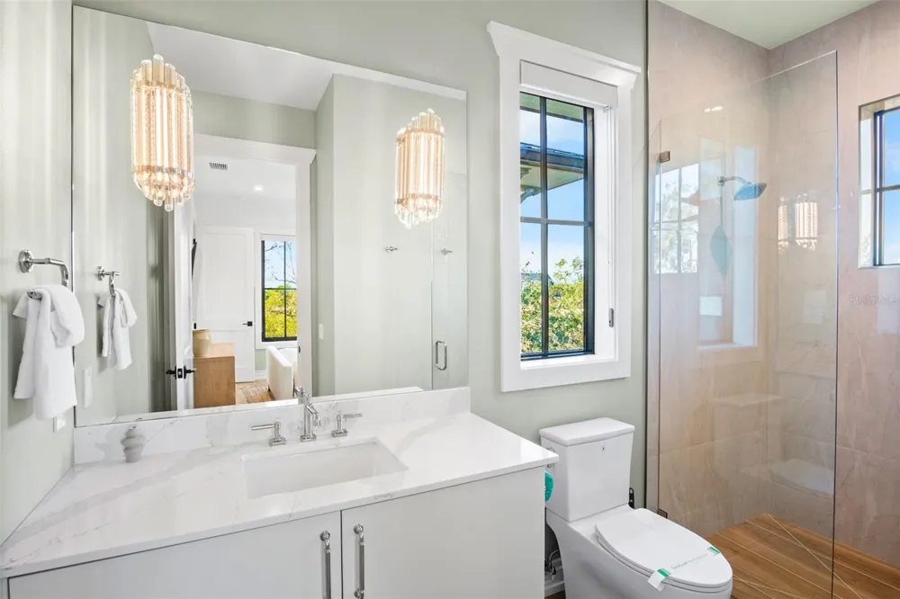 6548 SABAL DRIVE Sarasota, FL 34242