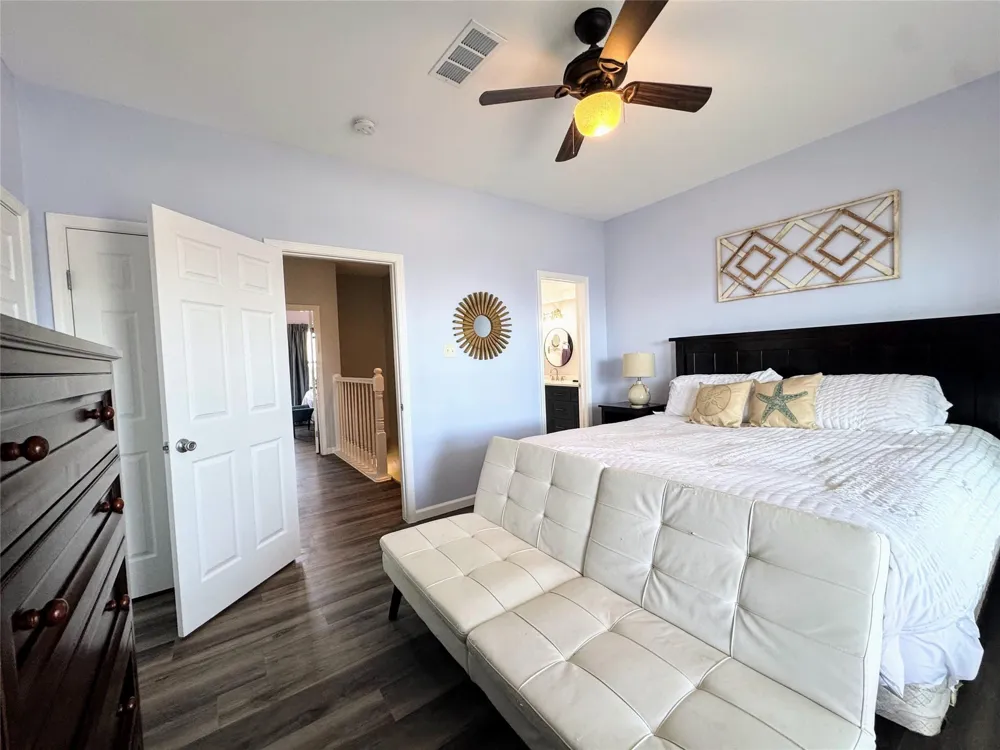 12930 Buccaneer Parkway Freeport, TX 77541