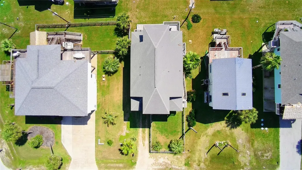 12930 Buccaneer Parkway Freeport, TX 77541