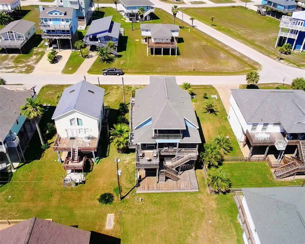 12930 Buccaneer Parkway Freeport, TX 77541