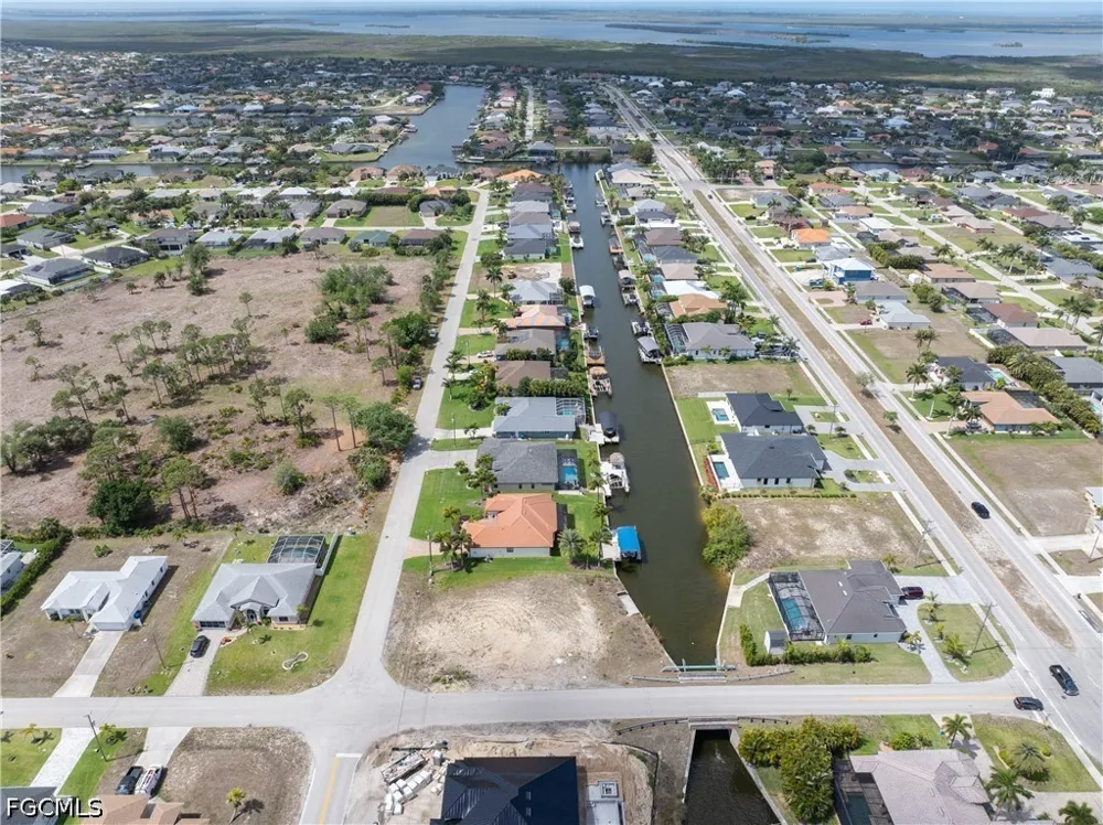 SW 28th Terrace Cape Coral, FL 33914