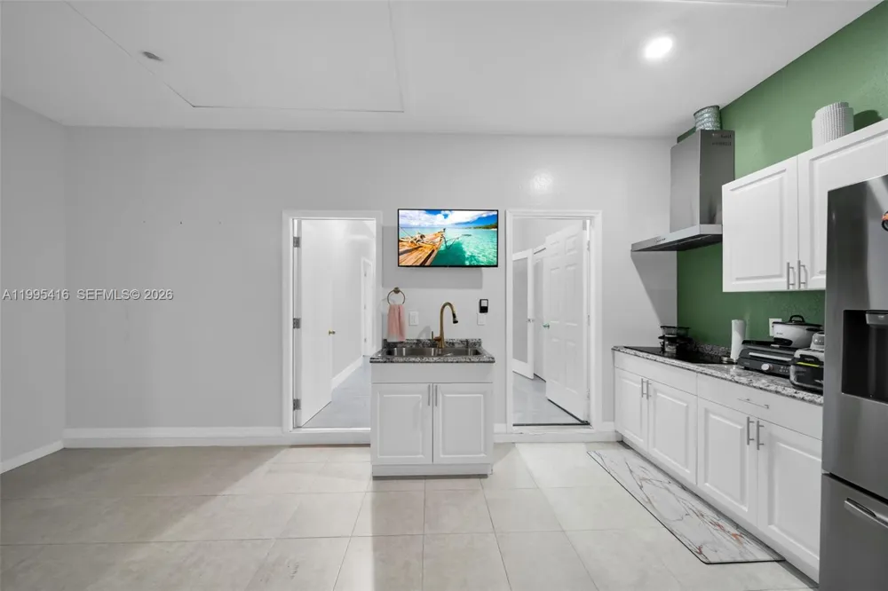 1024 NW 23 Cape Coral, FL 33993