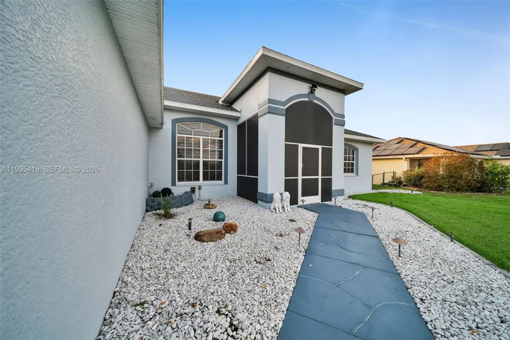 1024 NW 23 Cape Coral, FL 33993