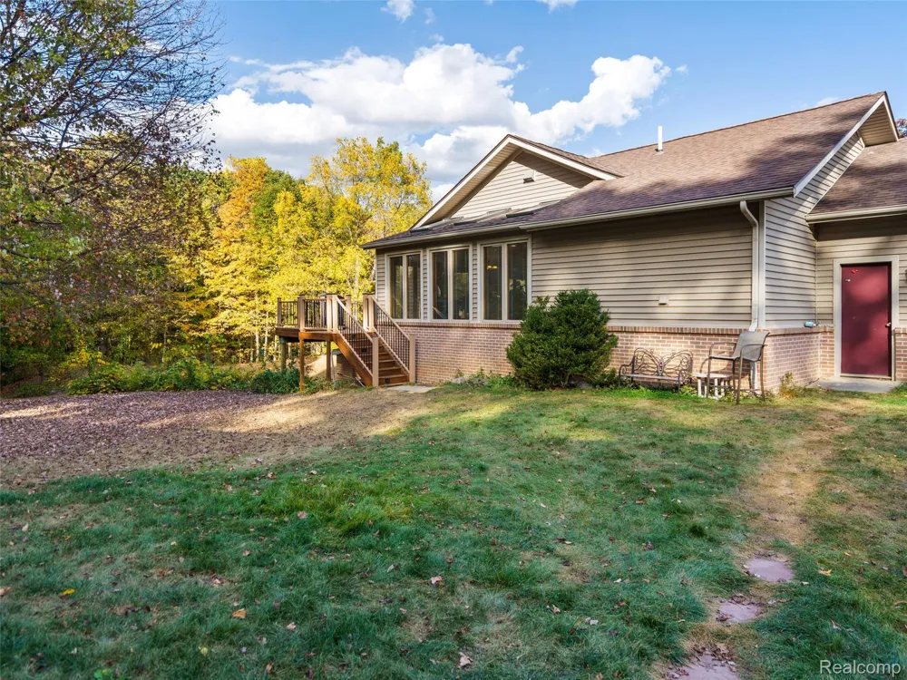 7286 Pine Knob Road Clarkston City, MI 48348