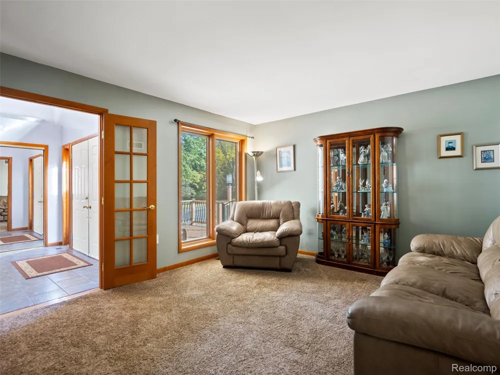 7286 Pine Knob Road Clarkston City, MI 48348