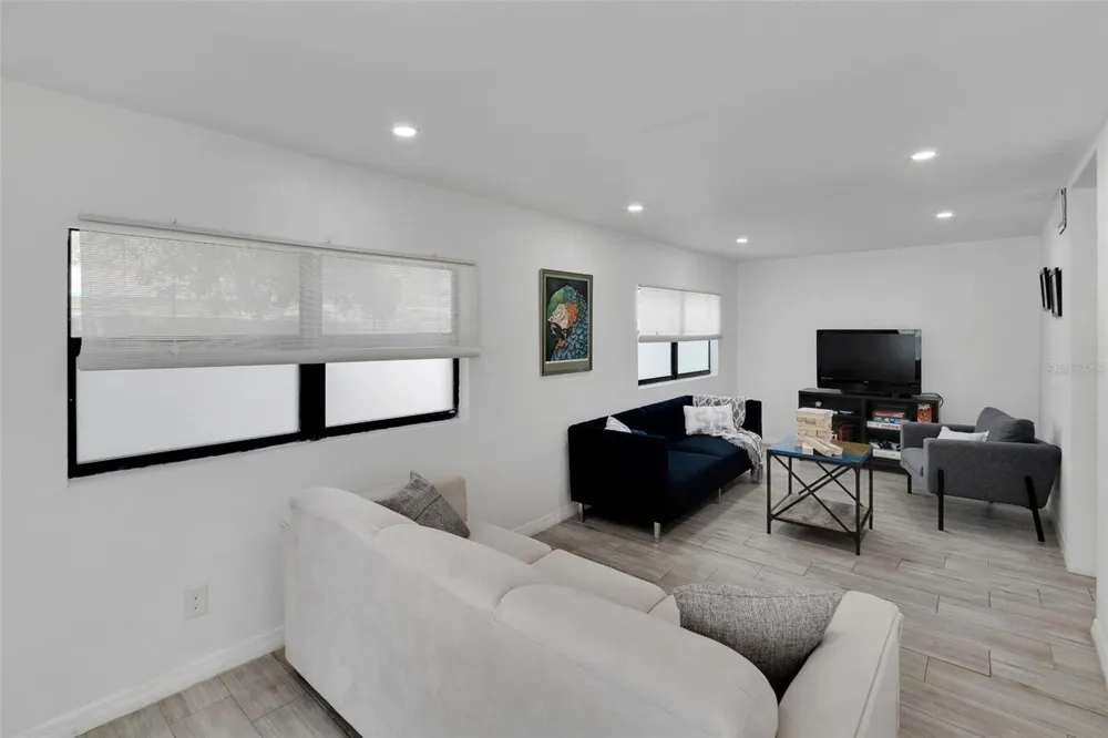 4731 W MONTGOMERY AVENUE Tampa, FL 33616