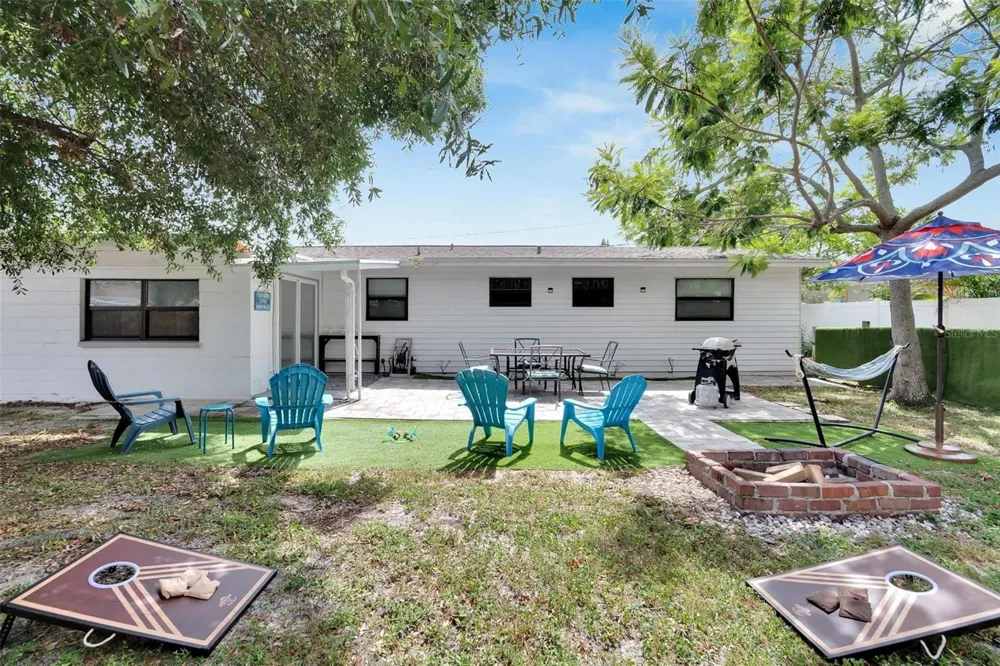 4731 W MONTGOMERY AVENUE Tampa, FL 33616