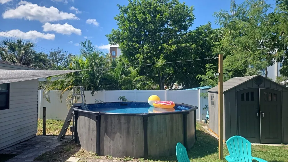 4731 W MONTGOMERY AVENUE Tampa, FL 33616