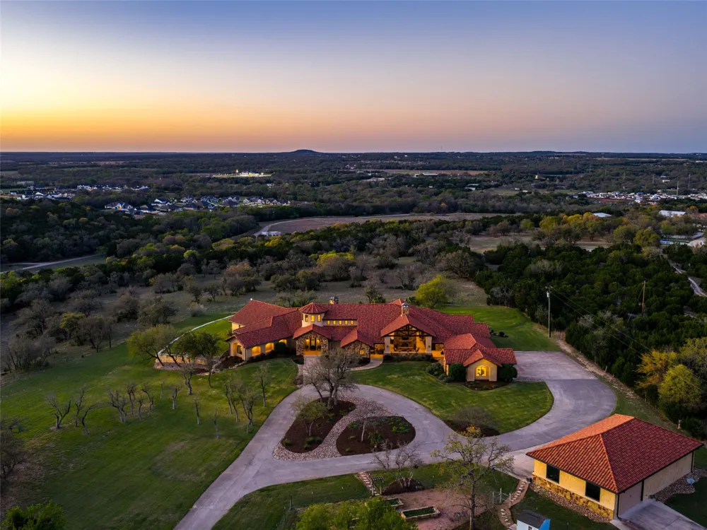 600 County Road 257 Liberty Hill, TX 78642