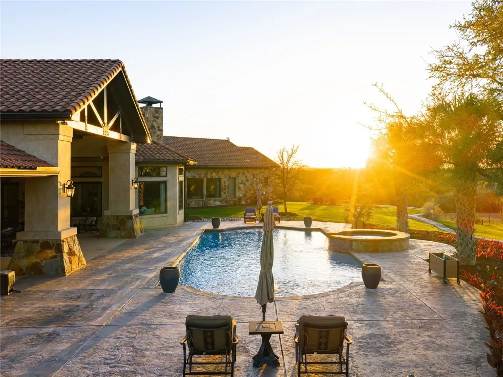 600 County Road 257 Liberty Hill, TX 78642