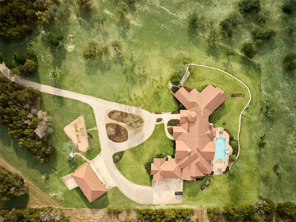 600 County Road 257 Liberty Hill, TX 78642