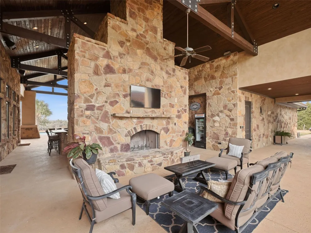 600 County Road 257 Liberty Hill, TX 78642