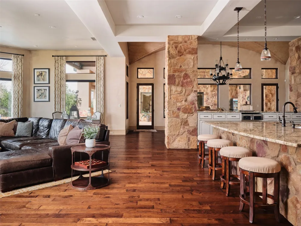 600 County Road 257 Liberty Hill, TX 78642