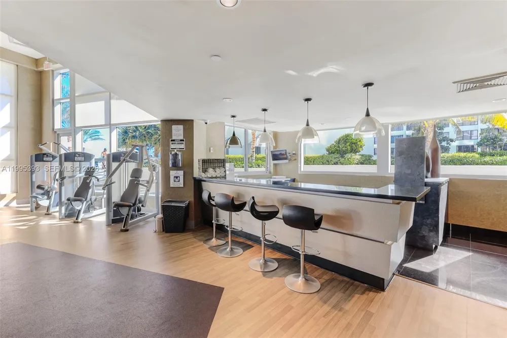 3101 S Ocean Dr #1904 Hollywood, FL 33019