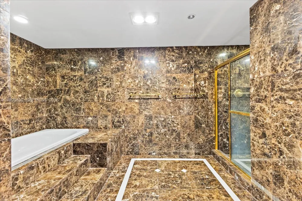 2134 Fisher Island Dr #2134 Miami Beach, FL 33109