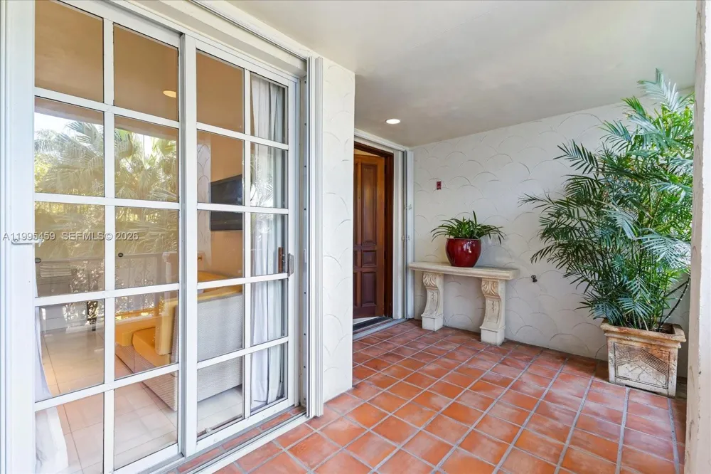 2134 Fisher Island Dr #2134 Miami Beach, FL 33109