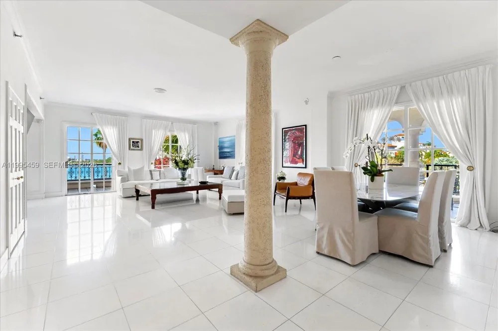 2134 Fisher Island Dr #2134 Miami Beach, FL 33109