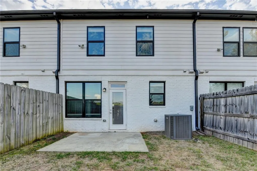 207 Auburn Landing Place Auburn, GA 30011