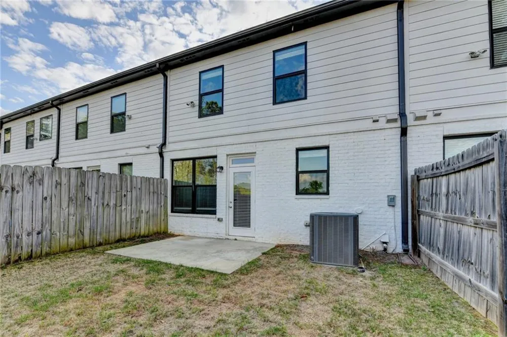 207 Auburn Landing Place Auburn, GA 30011