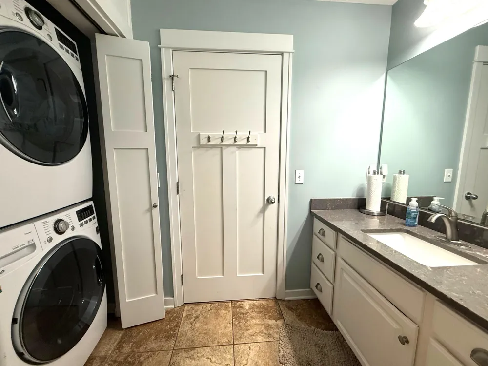 11362 E Shore Drive Delton, MI 49046