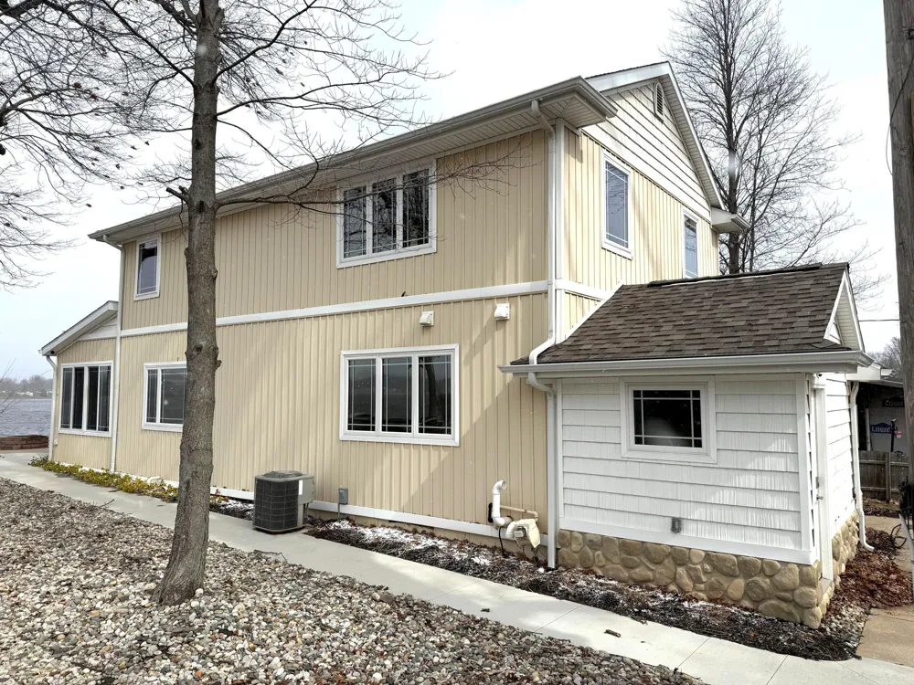 11362 E Shore Drive Barry Township, MI 49046