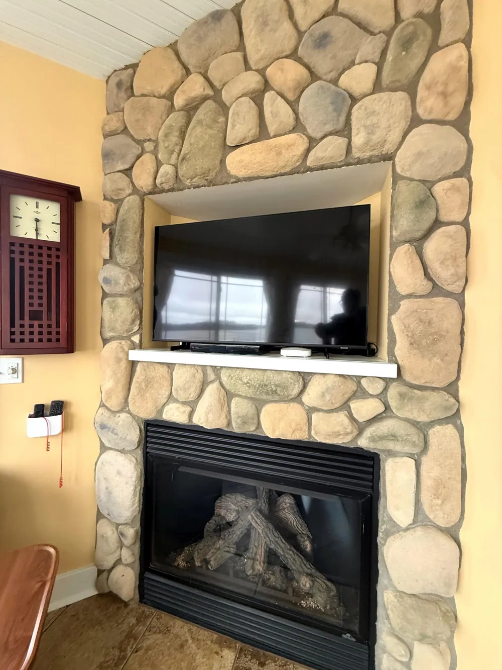 11362 E Shore Drive Barry Township, MI 49046