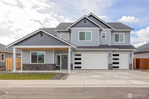 404 E Heatherstone Court