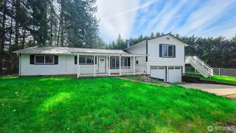 55 Meadowood Drive