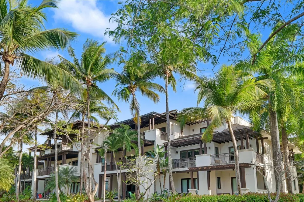 7000 Bahia Beach Boulvard LAS VENTANAS I #222 Rio Grande, PR 00745
